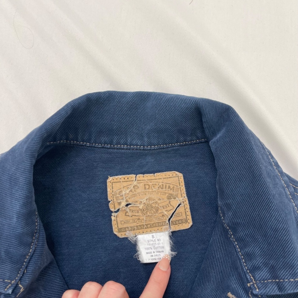 Vintage Gap Oversized Blue Denim Jean Jacket Barn Trucker Chore Field Coat Small - Picture 6 of 8